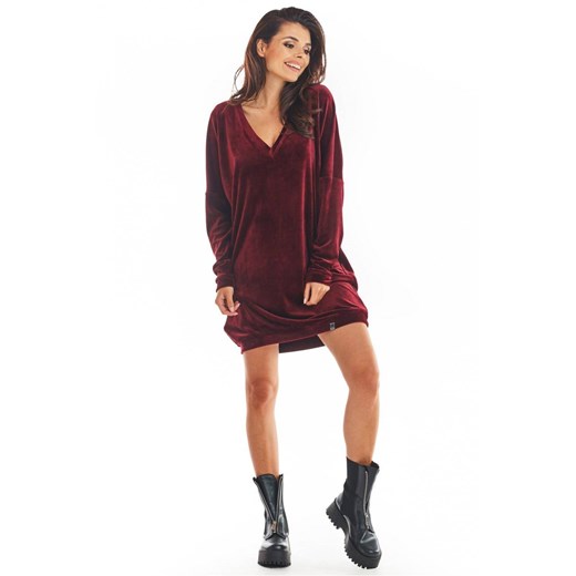 Welurowa sukienka oversize uniwersalny Sukienki.shop