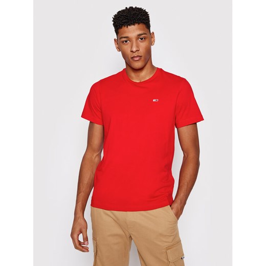 T-Shirt Classics DM0DM10101 Czerwony Regular Fit Tommy Jeans XS MODIVO wyprzedaż