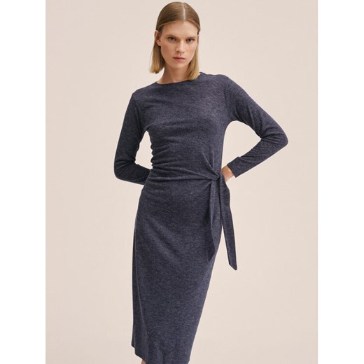 Sukienka dzianinowa Fertim 27053255 Granatowy Regular Fit Mango L MODIVO
