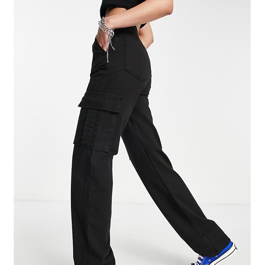 Stradivarius Tall – STR – Czarne spodnie w stylu bojówek-Black 32 Asos Poland