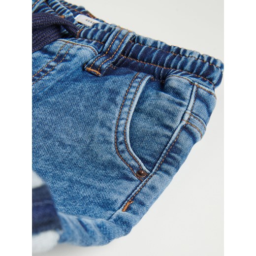 Reserved - Jeansowe szorty z efektem sprania - Niebieski Reserved 92 Reserved