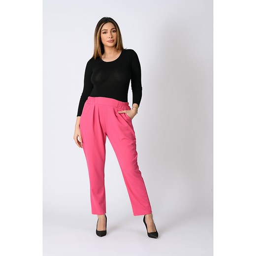 Spodnie "Lana" w kolorze różowym Plus Size Company 44/46 okazja Limango Polska