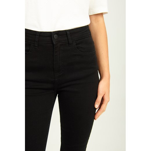 Elastyczne denimowe spodnie o kroju slim- fit Greenpoint 36 wyprzedaż Greenpoint.pl