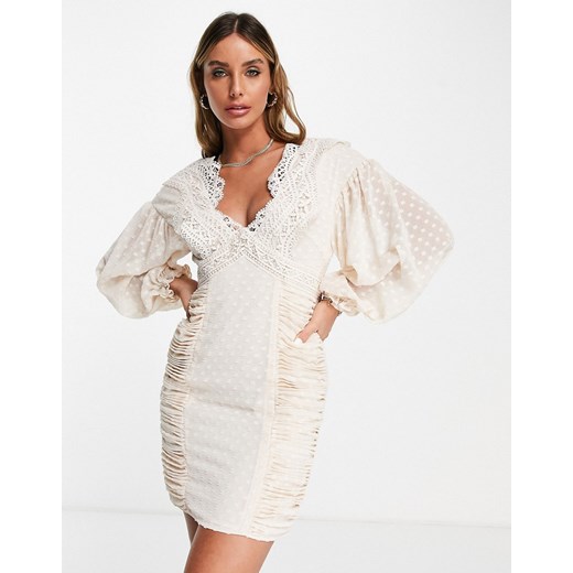ASOS DESIGN – Kremowa obcisła sukienka mini zapinana na guziki z marszczeniem i 42 Asos Poland