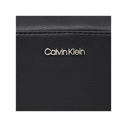 Calvin Klein Kosmetyczka Must Cosmetic Puch K60K608745 Czarny Calvin Klein 00 MODIVO promocyjna cena