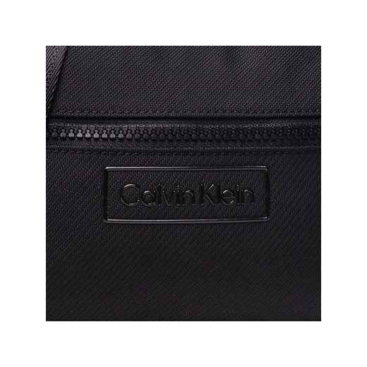 Calvin Klein Saszetka Ck Code Camera Bag K50K507532 Czarny Calvin Klein 00 wyprzedaż MODIVO