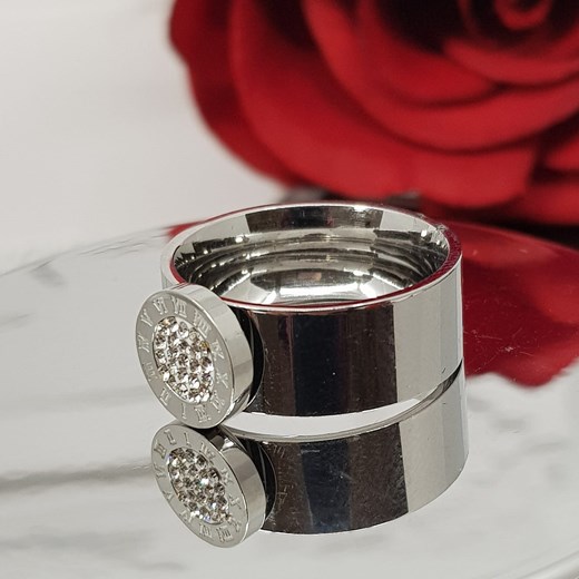 Pierścionek Bulgari Brylancik 8 średnica- 18mm Brylancik