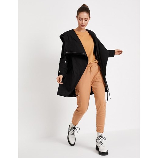Płaszcz AMONETH Czarny XS Diverse XS okazja Diverse Outlet