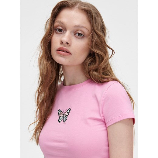 Cropp - Różowa koszulka crop top z haftem - Różowy Cropp S Cropp