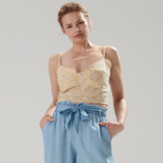 Sinsay - Crop top w kwiaty - Wielobarwny Sinsay XXS Sinsay