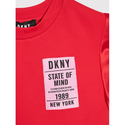 DKNY Sukienka codzienna D32800 M Czerwony Regular Fit 6A okazyjna cena MODIVO