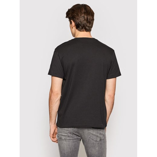 Calvin Klein Jeans T-Shirt J30J319293 Czarny Regular Fit S okazja MODIVO