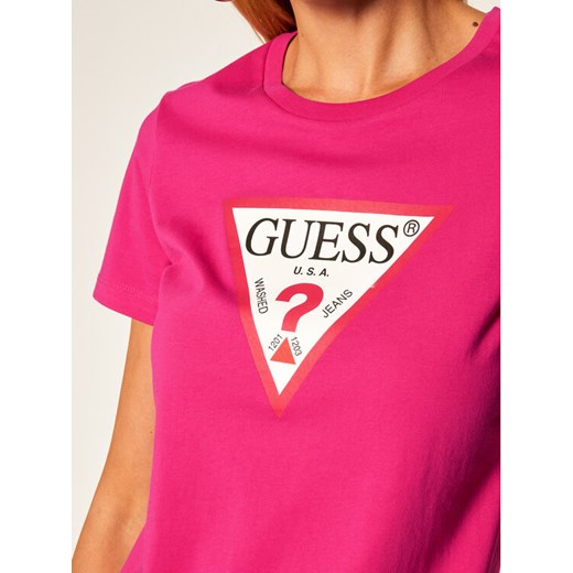 Guess T-Shirt Triangle Logo W0YI57 K8HM0 Różowy Regular Fit Guess XS okazja MODIVO