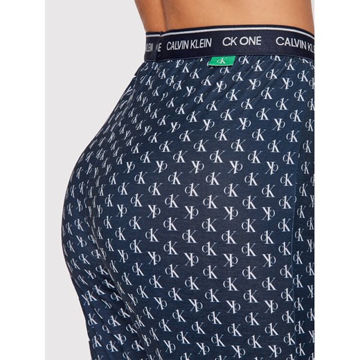 Calvin Klein Underwear Spodnie piżamowe 000QS6622E Granatowy Regular Fit Calvin Klein Underwear L okazja MODIVO