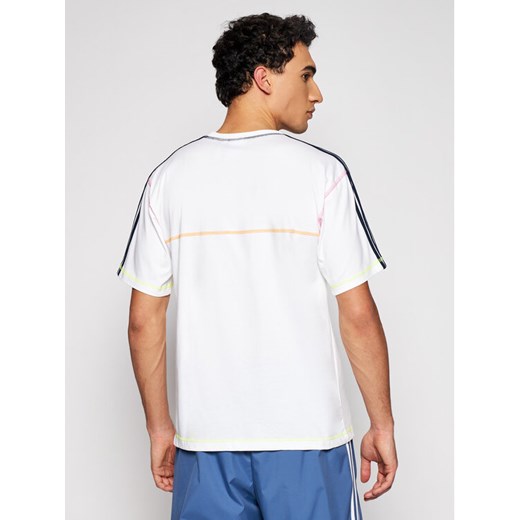 adidas T-Shirt Contrast Stitch GN3885 Biały Regular Fit XL MODIVO wyprzedaż