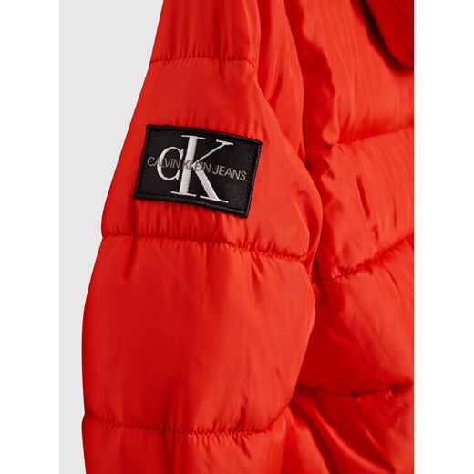 Calvin Klein Jeans Kurtka puchowa Packable Backpack IB0IB00957 Pomarańczowy 14Y wyprzedaż MODIVO