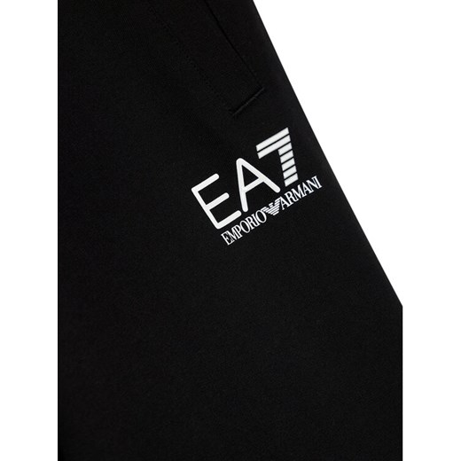 EA7 Emporio Armani Spodnie dresowe 6KBP51 BJ05Z 1200 Czarny Regular Fit 8Y okazyjna cena MODIVO