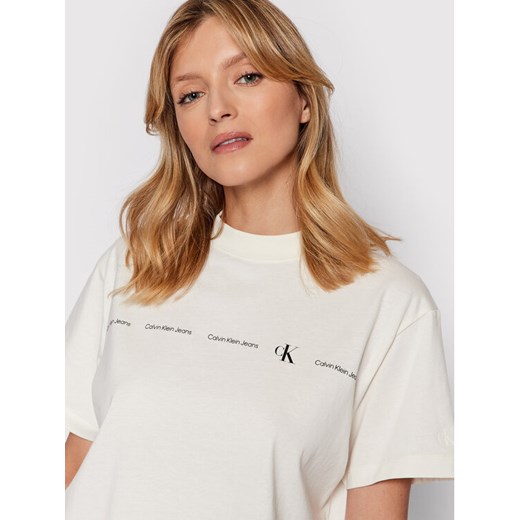 Calvin Klein T-Shirt Repeat Logo J20J217709 Beżowy Regular Fit Calvin Klein XL okazyjna cena MODIVO