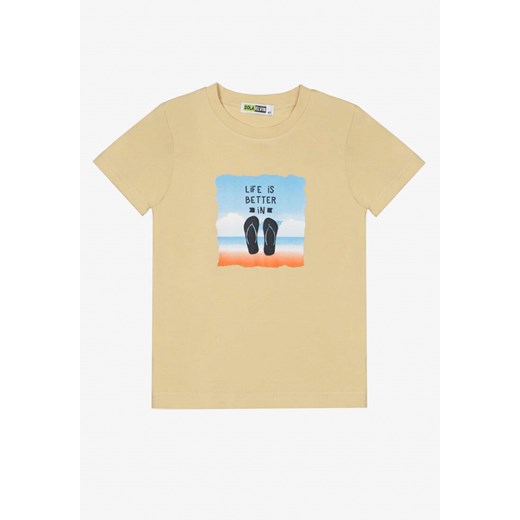 Beżowy T-shirt Oraleia ze sklepu Born2be Odzież w kategorii T-shirty chłopięce - zdjęcie 137687755