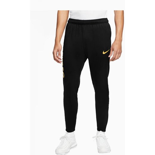 Spodnie dresowe męskie Football Club Essentials Nike Nike XL okazyjna cena SPORT-SHOP.pl