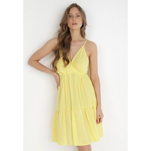 Żółta Sukienka z Wiskozy Aikena ze sklepu Born2be Odzież w kategorii Sukienki - zdjęcie 138581287