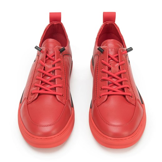 Męskie sneakersy skórzane z haftem czerwone ze sklepu WITTCHEN w kategorii Trampki męskie - zdjęcie 138897877