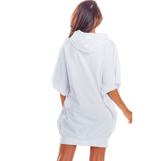 M215 Sukienka dresowa oversize z kapturem, Kolor biały, Rozmiar one size, Infinite You one size Primodo