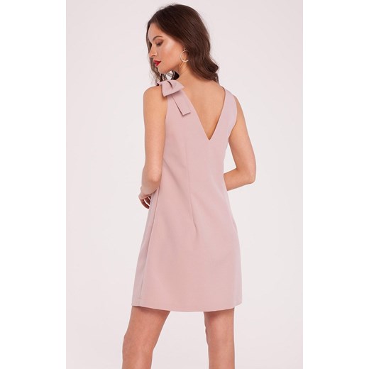 Elegancka sukienka damska z kokardą na ramieniu pastelowa K128, Kolor brudny róż, Rozmiar L, makover ze sklepu Primodo w kategorii Sukienki - zdjęcie 140701205