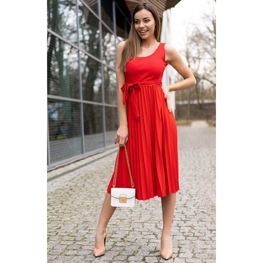 Meratin Red D07 sukienka plisowana, Kolor czerwony, Rozmiar S, Merribel Merribel M okazja Primodo