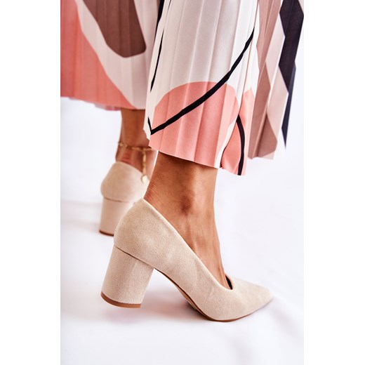 Czółenka Klasyczne Zamszowe Słupek Beżowe Lency Ps1 36 ZAZOO