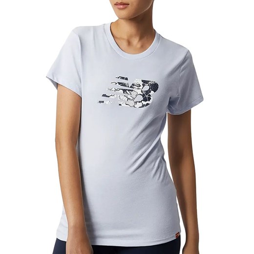 Koszulka New Balance WT21804SIY - fioletowa ze sklepu streetstyle24.pl w kategorii Bluzki damskie - zdjęcie 141178055