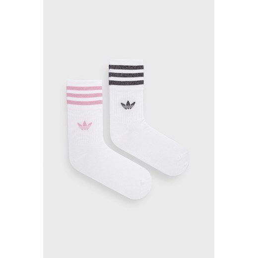 adidas Originals skarpetki (2-pack) damskie kolor biały HK0301 ze sklepu ANSWEAR.com w kategorii Skarpetki damskie - zdjęcie 141378969