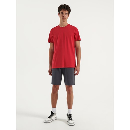 Gładka koszulka regular fit Basic czerwona - Czerwony House L House