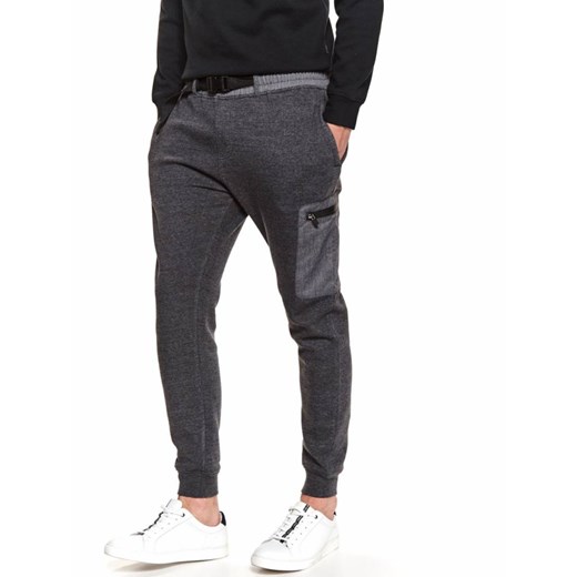 Spodnie dzianinowe z technicznymi elementami ze sklepu Top Secret w kategorii Spodnie męskie - zdjęcie 141518728