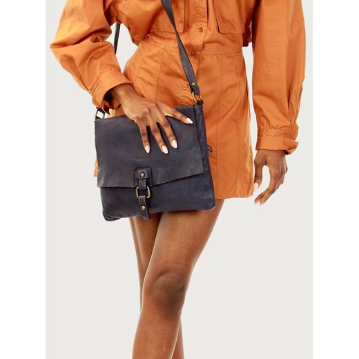 Torebka skórzana listonoszka stylowy minimalizm ala messenger leather bag - uniwersalny Verostilo