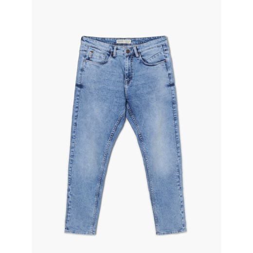 Cropp - Jasne jeansy straight z efektem sprania - Niebieski Cropp 36/34 Cropp