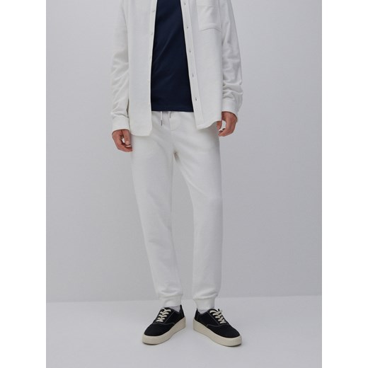 Reserved - Spodnie dresowe slim fit - Biały Reserved L Reserved