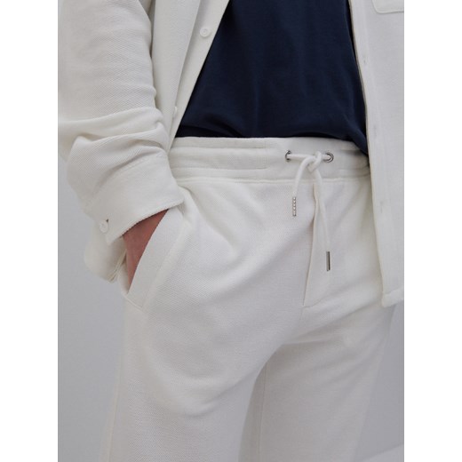 Reserved - Spodnie dresowe slim fit - Biały Reserved M Reserved