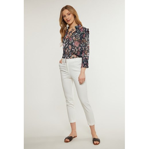 Eleganckie spodnie z kieszeniami ze sklepu MONNARI w kategorii Spodnie damskie - zdjęcie 142075985