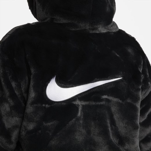 Damska kurtka ze sztucznego futra Nike Sportswear Essentials (duże rozmiary) - Nike 2X promocja Nike poland