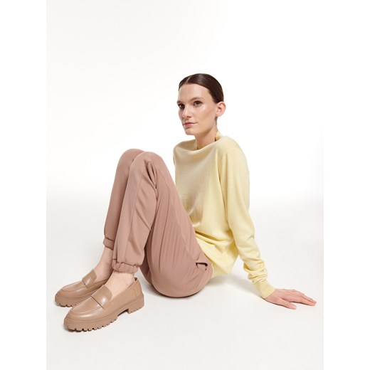 Reserved - PREMIUM Joggery slim - Brązowy Reserved L okazyjna cena Reserved