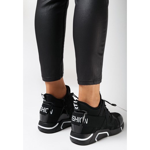 Czarne lakierowane Sneakersy Olarle 38 born2be.pl