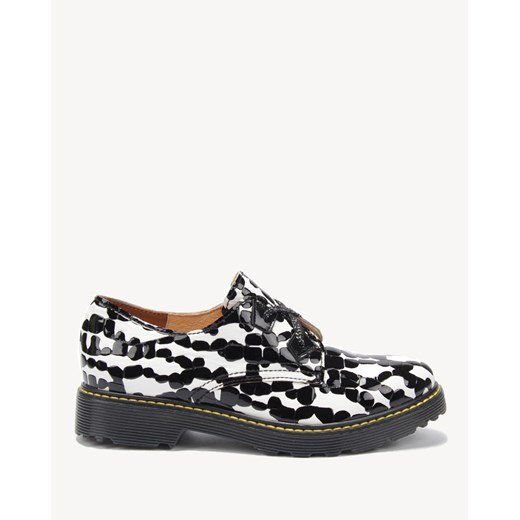 Ekstrawaganckie czarno-białe półbuty AGA Aga 39 promocyjna cena Botimo.pl
