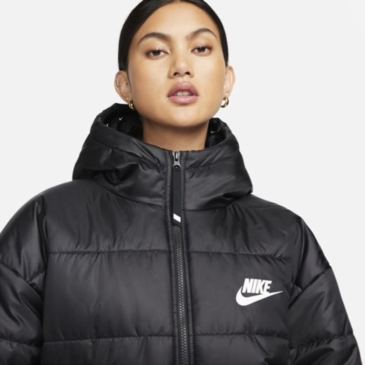 Damska kurtka z kapturem i syntetycznym wypełnieniem Nike Sportswear Therma-FIT Nike XS Nike poland