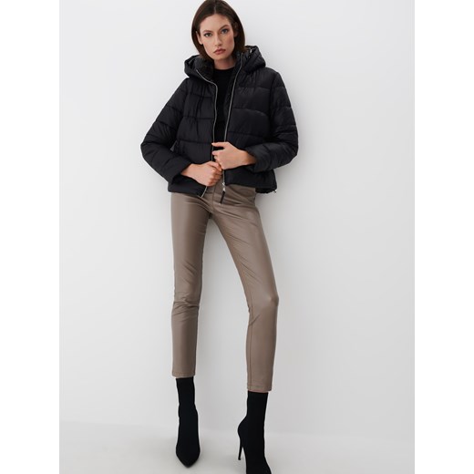 Mohito - Czarna kótka kurtka - Czarny Mohito 32 Mohito