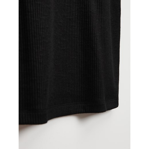 Dopasowana sukienka swetrowa mini czarna - Czarny House S House