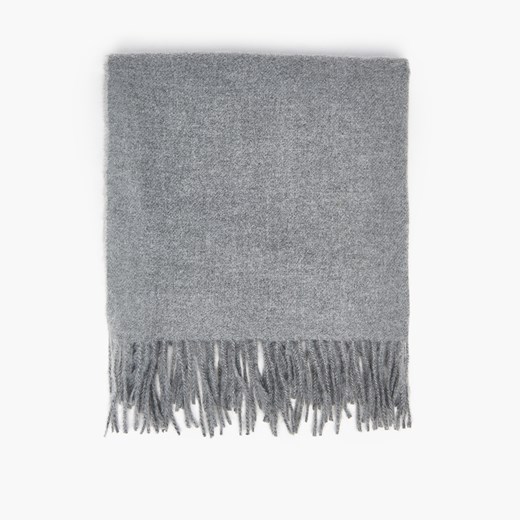 Cropp - Gładki szalik z frędzlami - Jasny szary Cropp Uniwersalny okazja Cropp