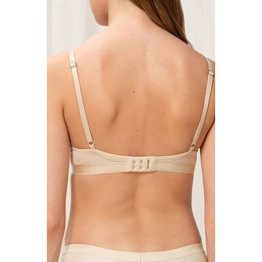 Triumph Aura Spotlight High Leg string 10207998, Kolor kremowy, Rozmiar 36, Triumph ze sklepu Intymna w kategorii Majtki damskie - zdjęcie 143442069