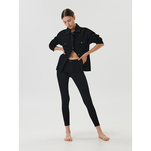 Sinsay - Jeansy skinny mid waist - Czarny Sinsay 44 Sinsay