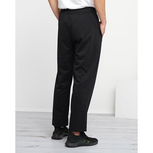 Klasyczne czarne proste męskie spodnie dresowe - Odzież Royalfashion.pl 3XL-46 royalfashion.pl